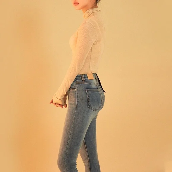 🌟SOLD🌟CHUU -5kg jeans vol. 113 - Picture 2 of 8